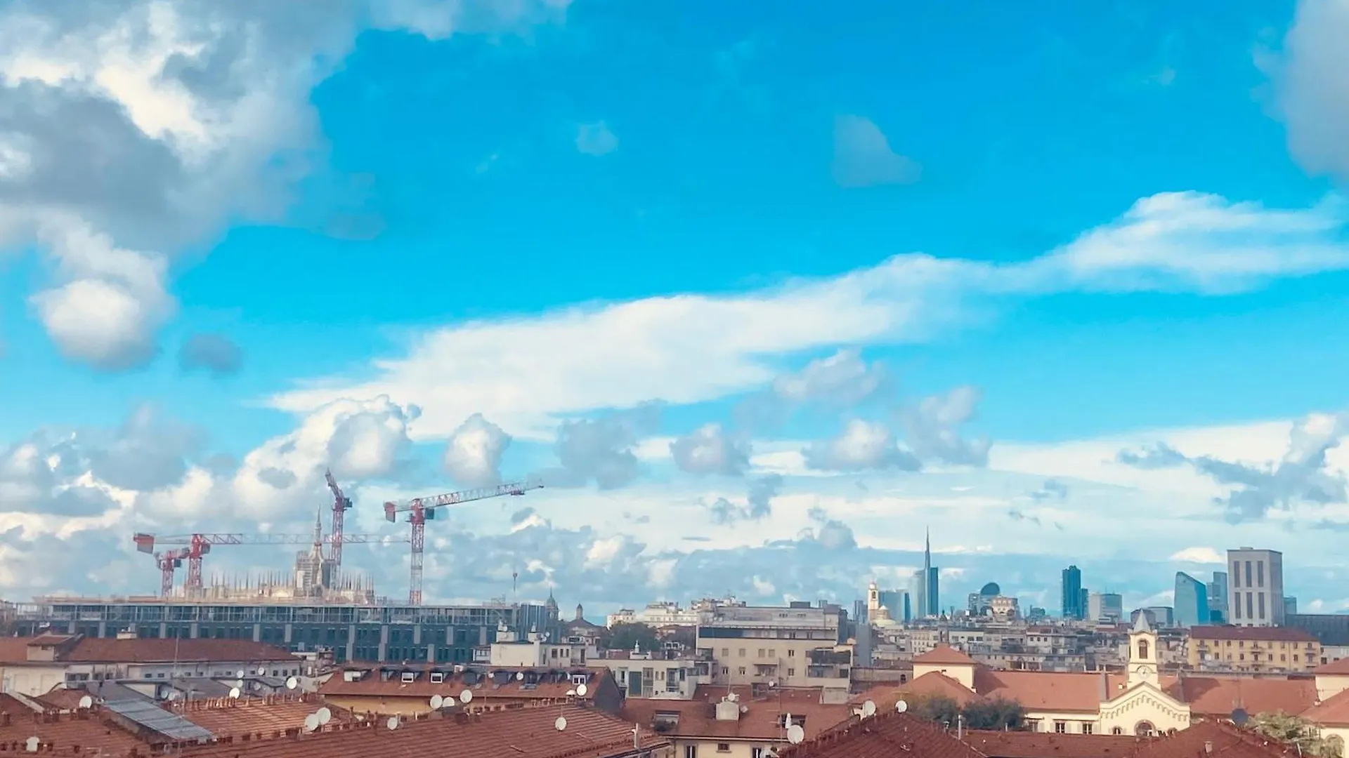 Charming Attico Vista Duomo Apartment Milan 0*,  Italy